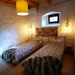 Mazurska Sielanka - Klimatyczny Apartament, 2 Sypialnie I 2 Ogrodki * Wydminy