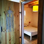 Mazurska Sielanka - Klimatyczny Apartament, 2 Sypialnie I 2 Ogrodki