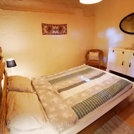 Zabytkowy Dom Z 2 Sypialniami I 2 Ogrodkami Сasa de vacaciones
