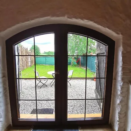 Сasa de vacaciones Zabytkowy Dom Z 2 Sypialniami I 2 Ogrodkami Wydminy